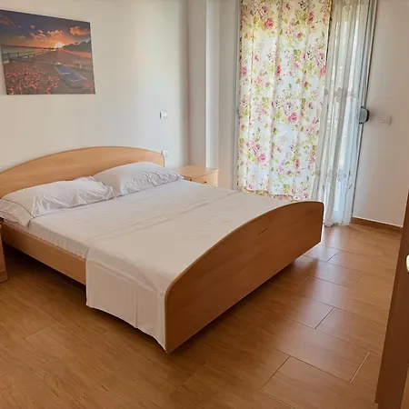 Bluestay Apartments Апартаменты Влёра